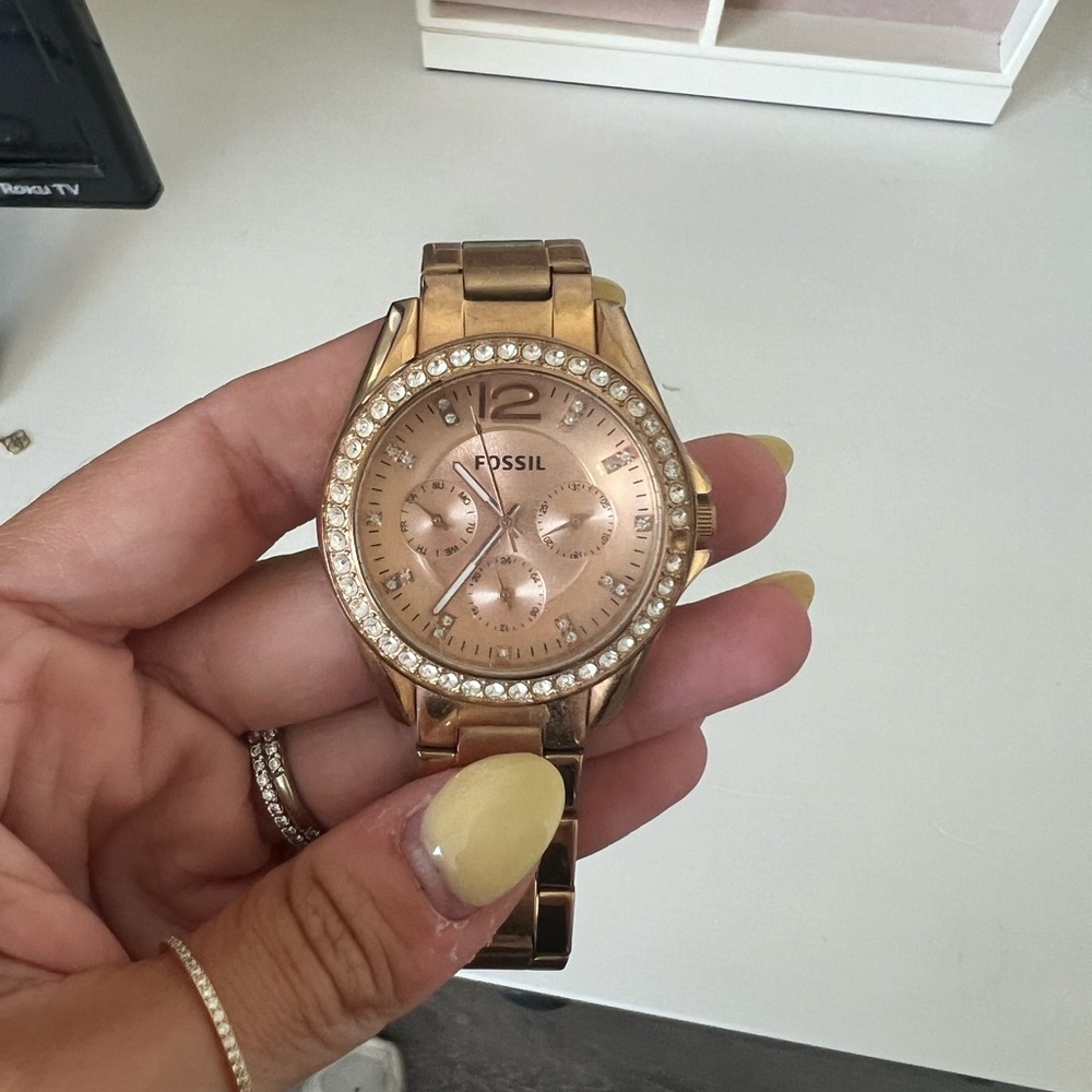 Rose gold Fossil watch with crystals